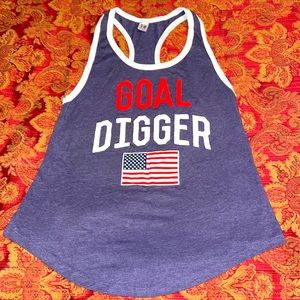 GOAL DIGGER razorback shirt size M